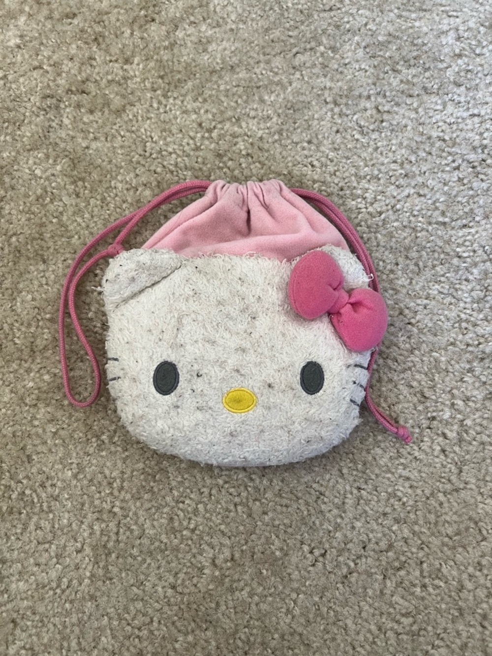 Hello Kitty Style Plush Drawstring Kids Pouch - Pink and Cream